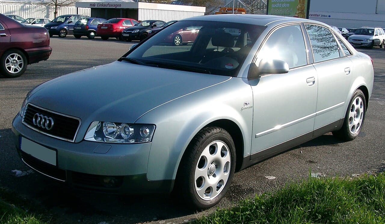 Audi A4 B6 (2000–2004)