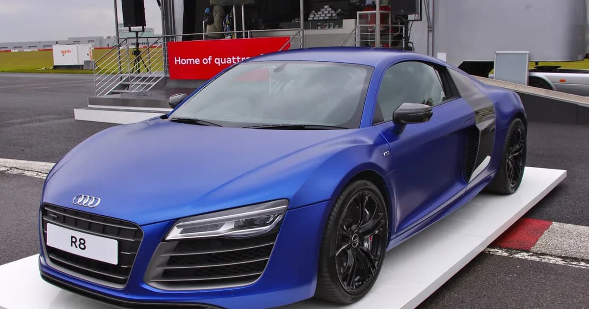 Audi R8 Coupe (42, Facelift 2012) (2012–2015)