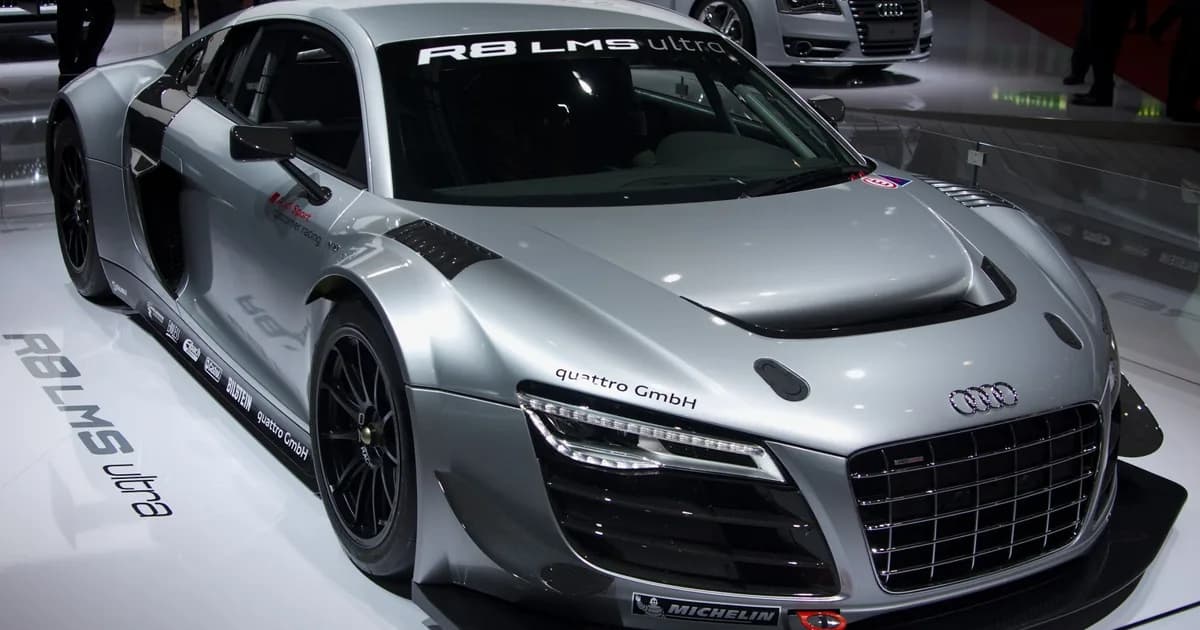 Audi R8 LMS ultra (2012–2015)