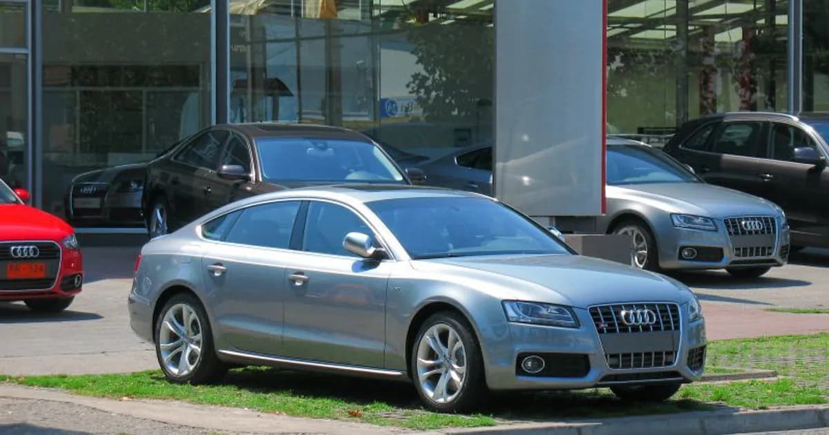 Audi S5 Sportback (8T) (2010–2011)
