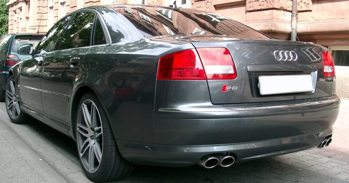 Audi S8 (D3) (2006–2007)