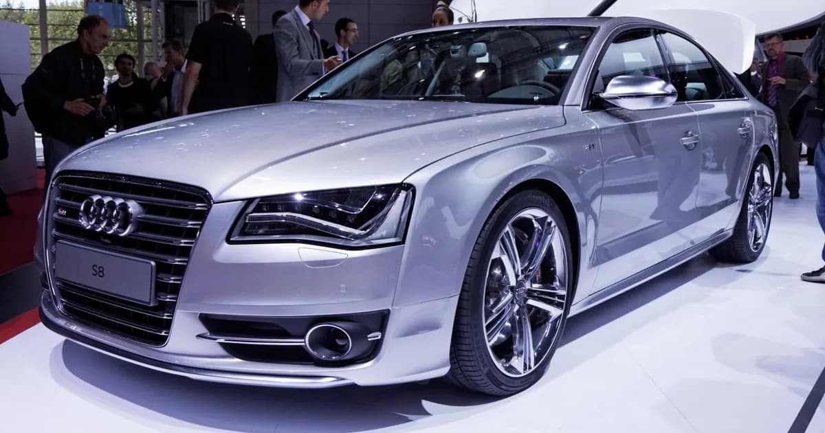 Audi S8 (D4) (2012–2013)