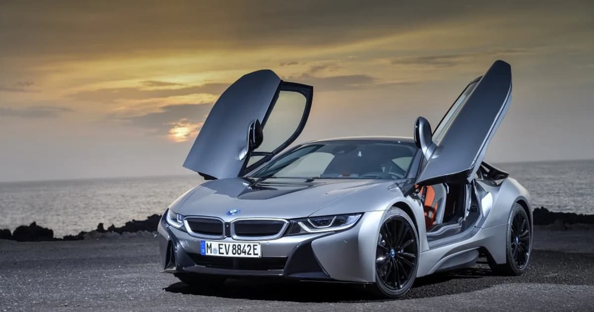 BMW i8 Coupé (I12 LCI) (2017–2020)