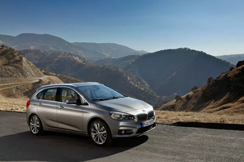 BMW 2er Active Tourer F45