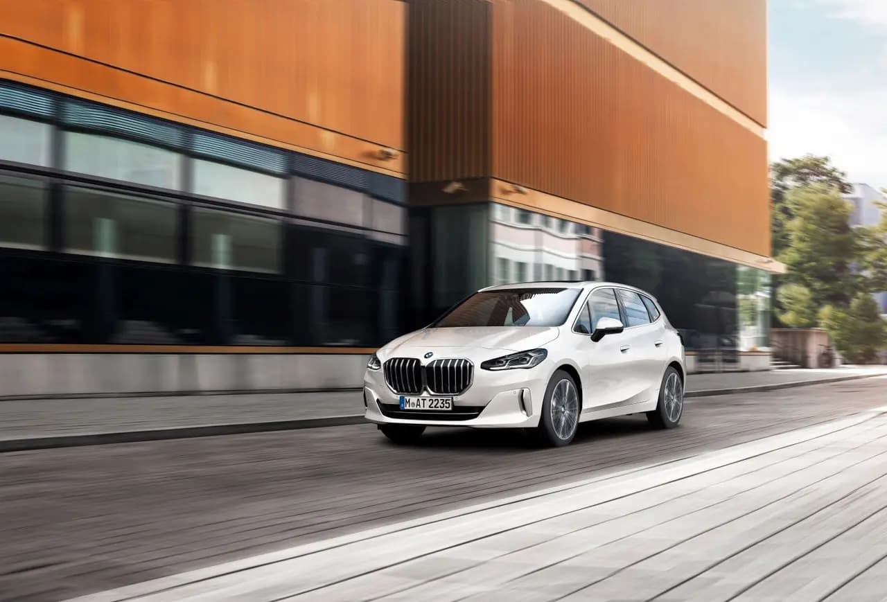 BMW 2er Active Tourer U06