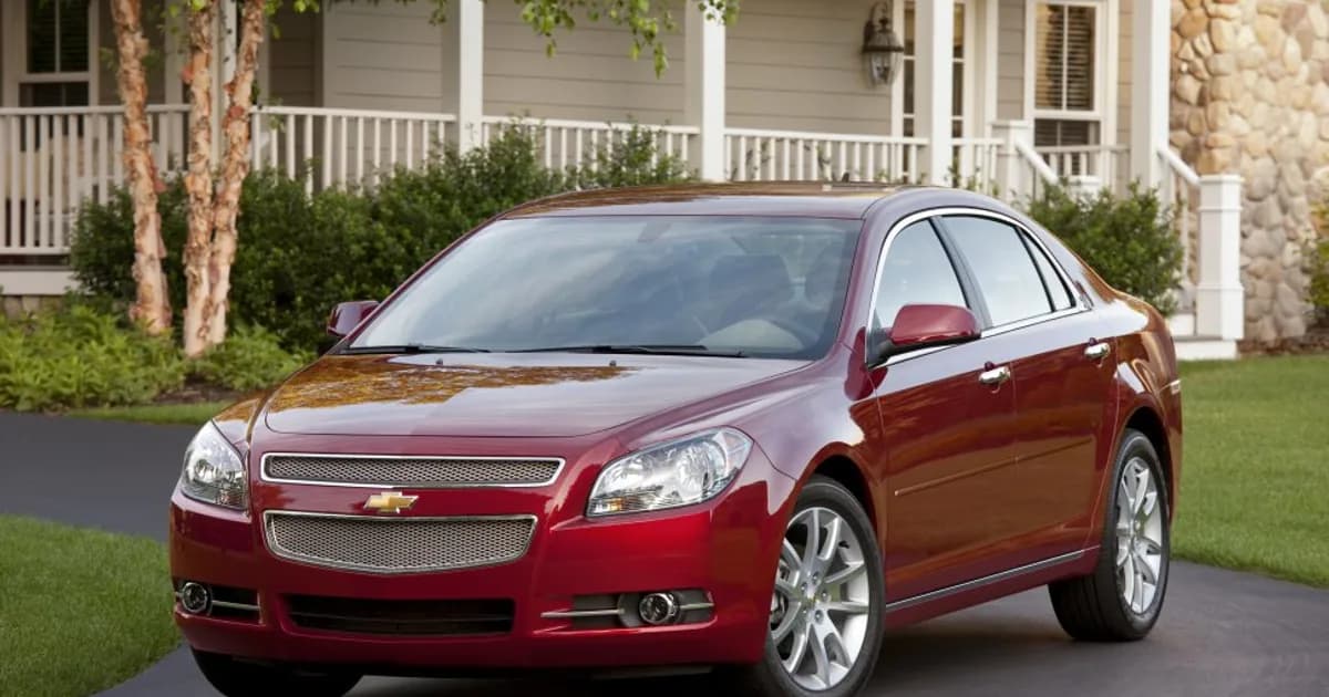 Chevrolet Malibu VII (2008–2012)