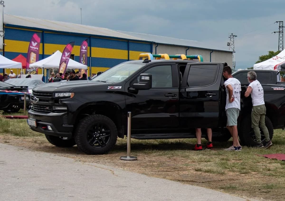 Chevrolet Silverado 1500 IV (facelift 2022) Crew Cab Short Box (2022–Heute)