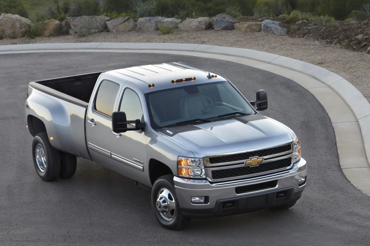 Chevrolet Silverado 3500 HD II (GMT900) Regular Cab Long Box (2007–2010)