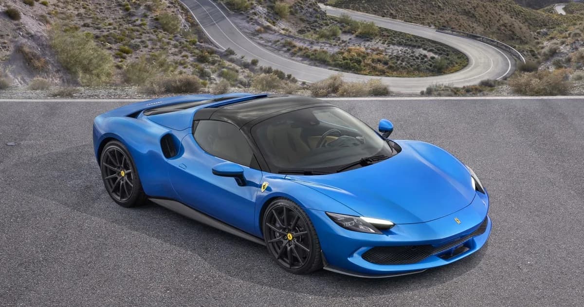 Ferrari 296 GTS (2022–Heute)