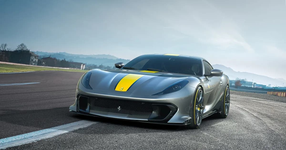 Ferrari 812 Competizione (2021–2024)