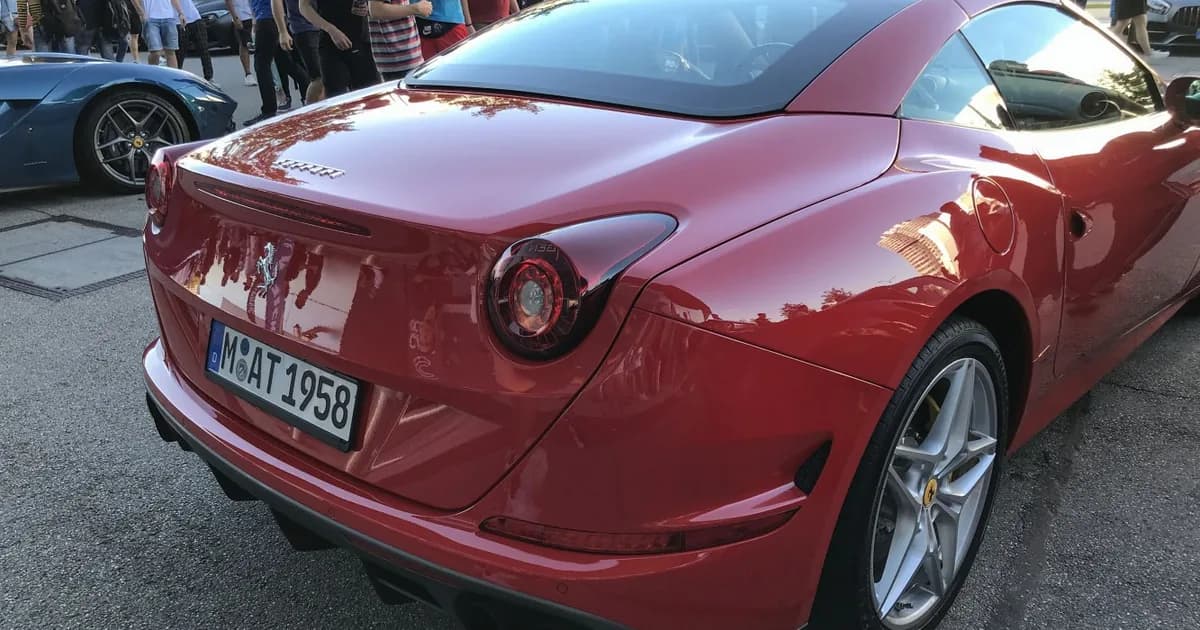 Ferrari California T (2014–2017)