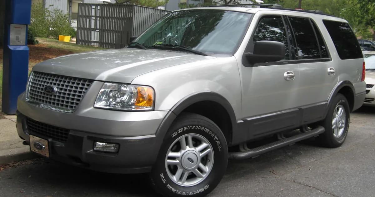 Ford Expedition II (2003–2006)