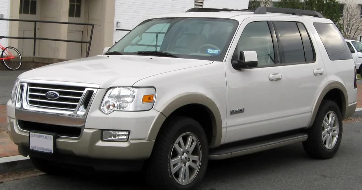 Ford Explorer IV (2006–2010)