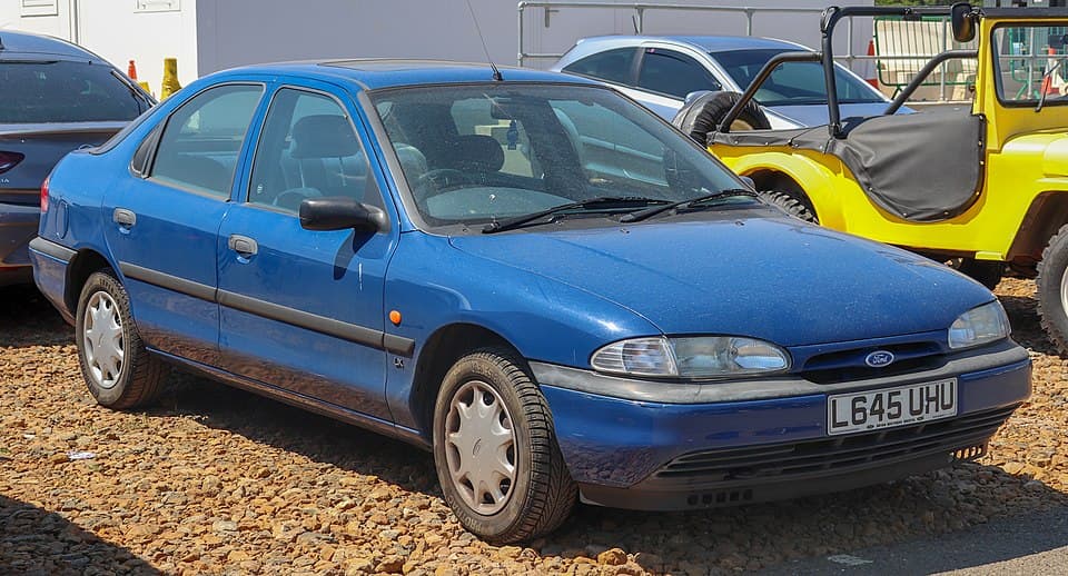 Ford Mondeo Phase 1 (1995–2001)