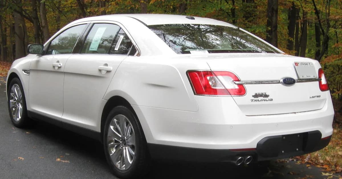 Ford Taurus VI (2009–2012)