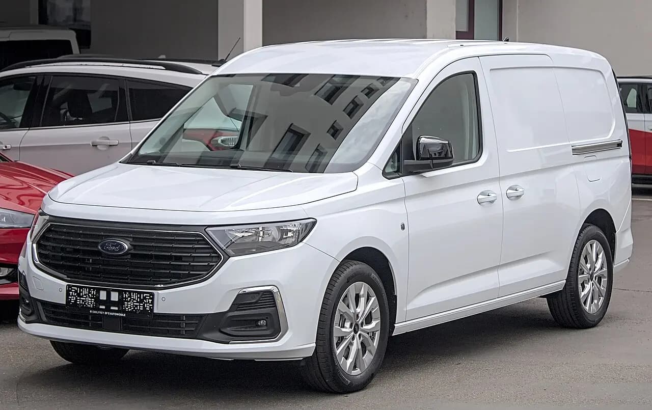 Ford Transit Connect II Cabine approfondie L1 (2013–2018)