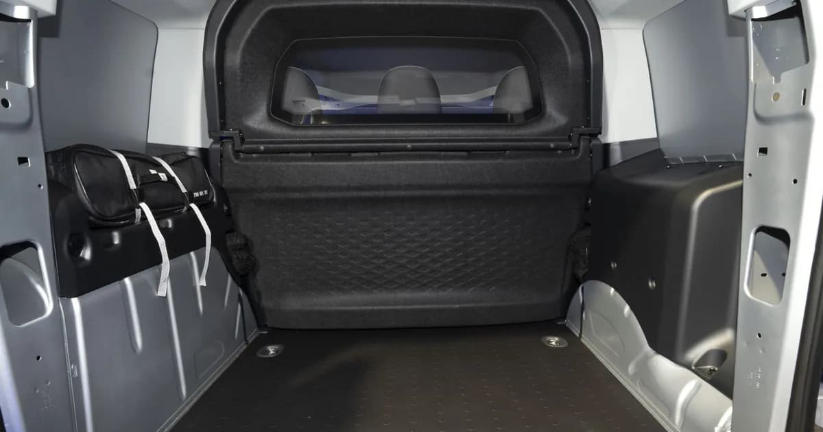 Ford Transit Connect III FlexCab L2 (2024–Heute)
