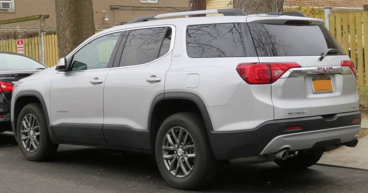 GMC Acadia II (2016–2019)