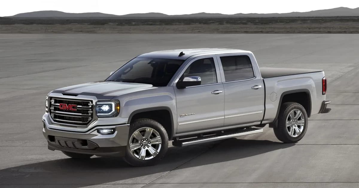 GMC Sierra 1500 IV (GMTK2XX, facelift 2016) Crew Cab Short Box (2016–2018)