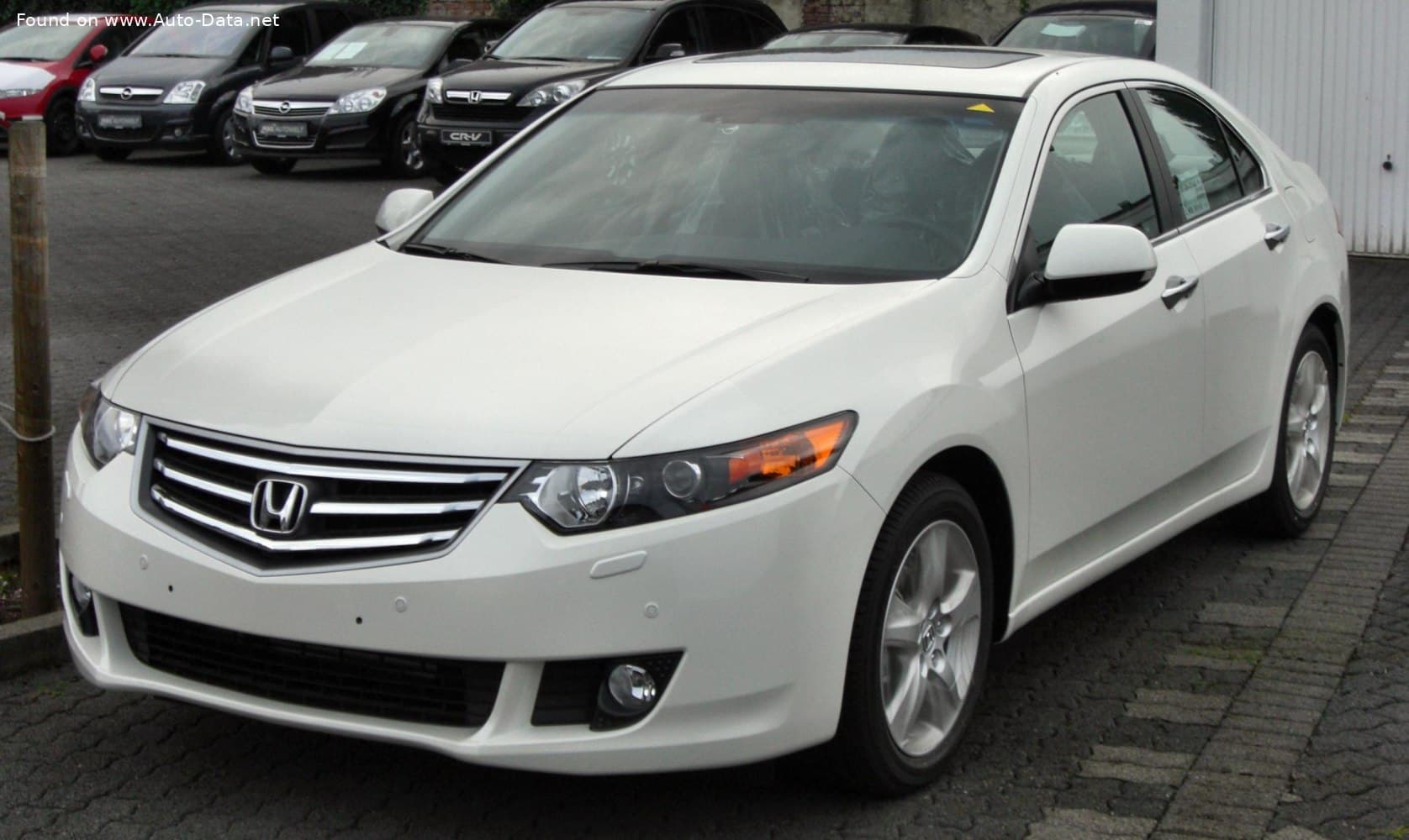 Honda Accord 8 (2007–2011)
