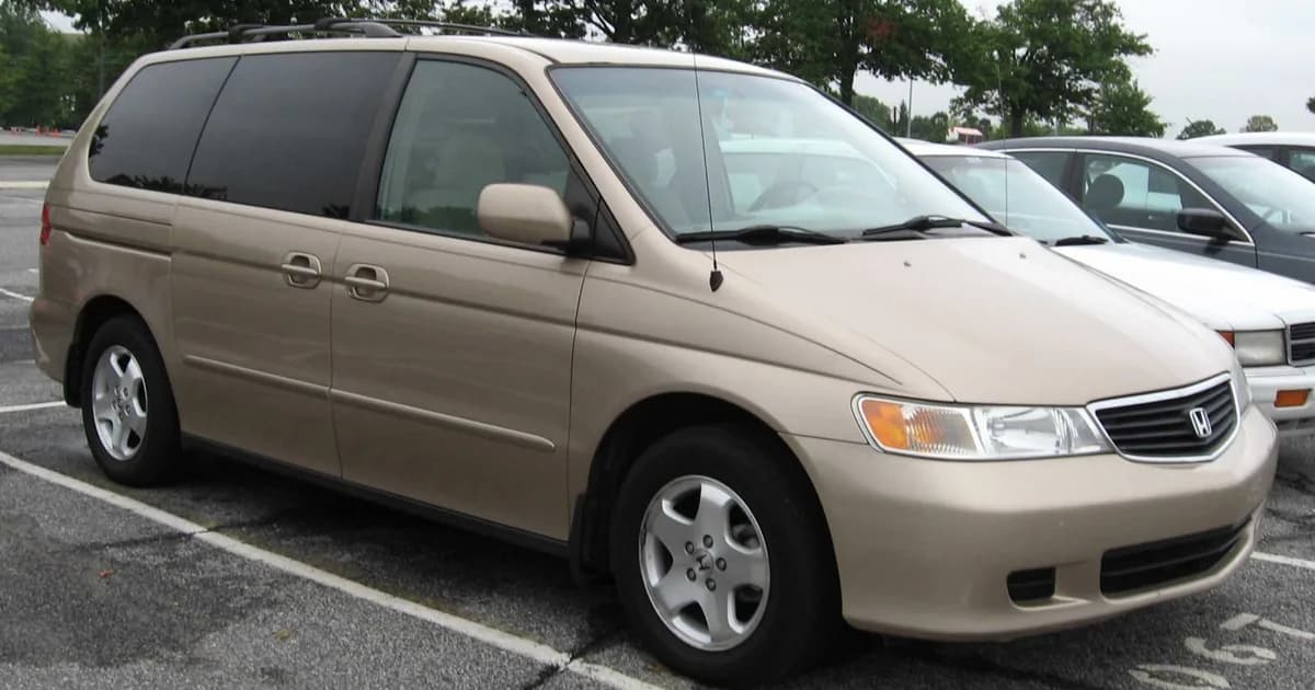Honda Odyssey II (1999–2004)