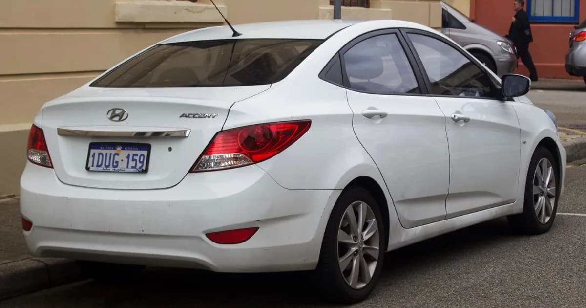 Hyundai Accent IV (2010–2018)