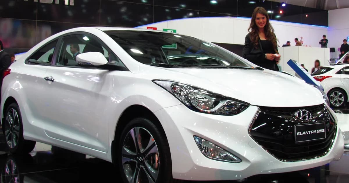 Hyundai Elantra V Coupe (2012–2013)