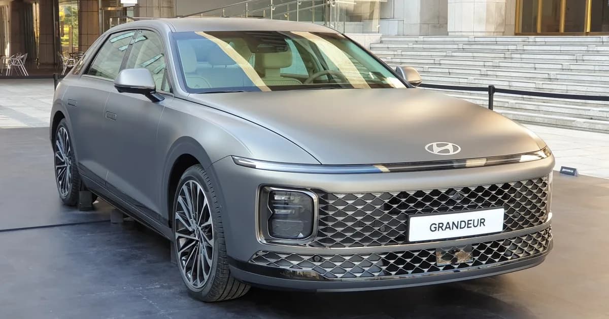 Hyundai Grandeur/Azera VII (GN7) (2022–Heute)