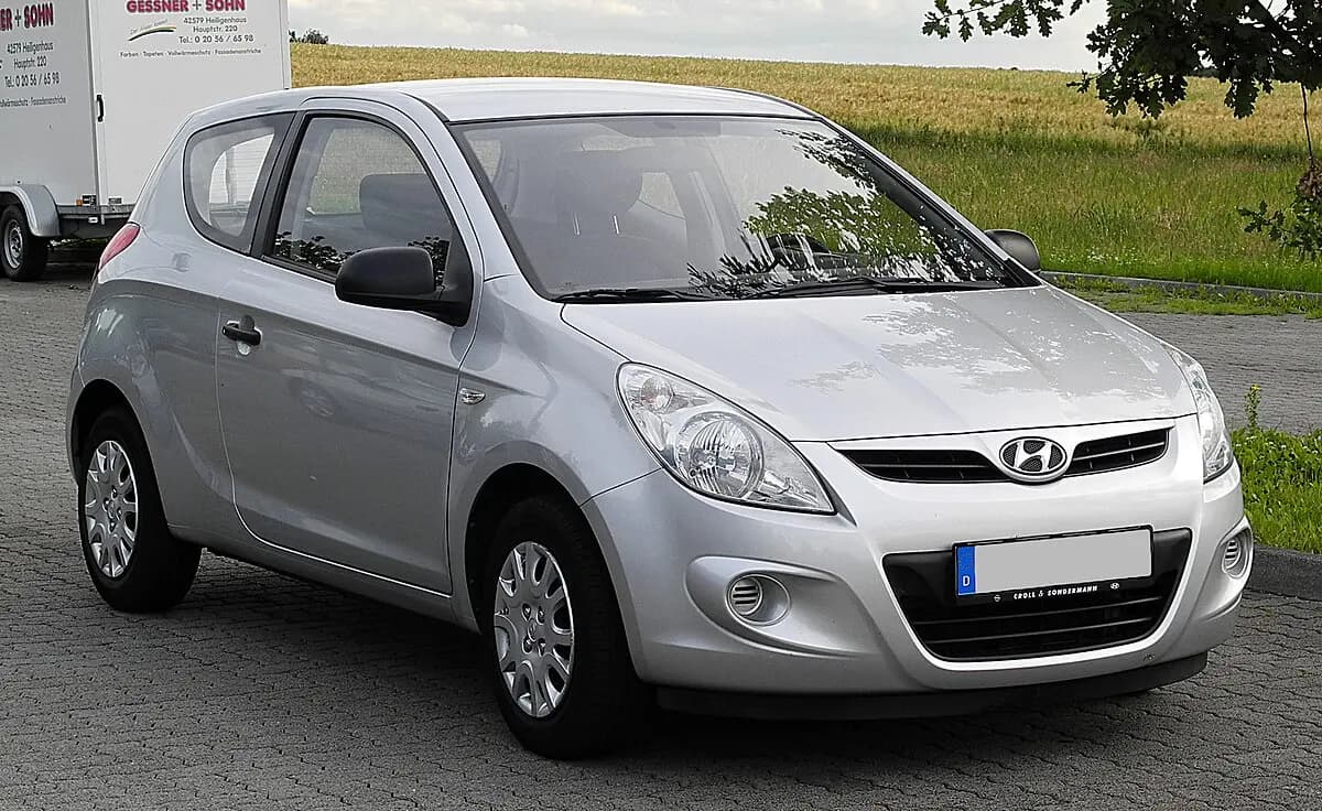 Hyundai i20 Facelift (2009–2012)