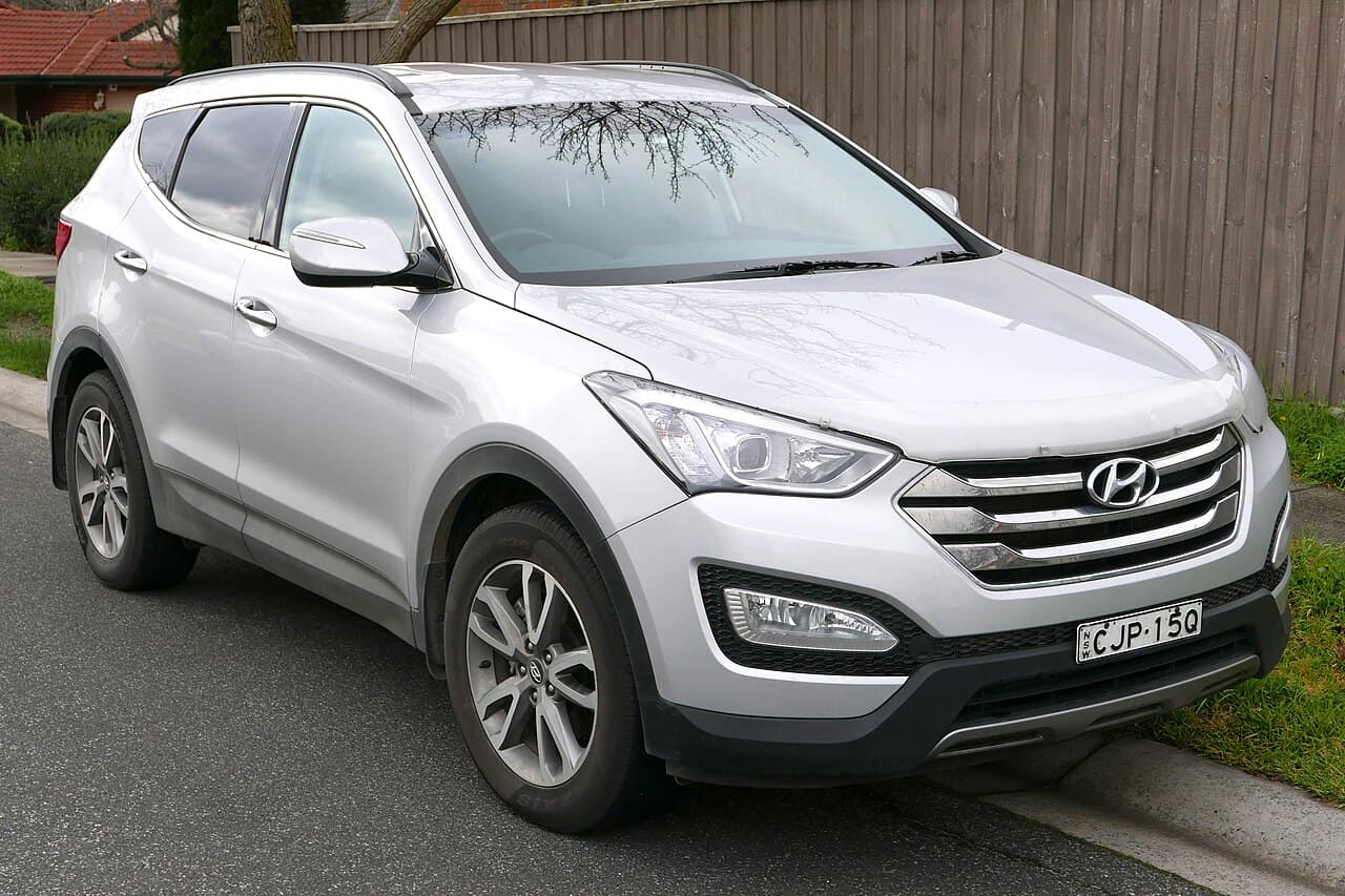 Hyundai Santa Fe Phase 3 (2012–2016)