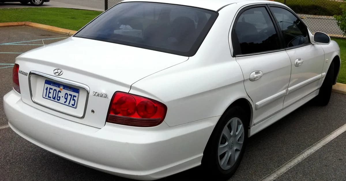 Hyundai Sonata IV (EF, Facelift 2001) (2001–2004)