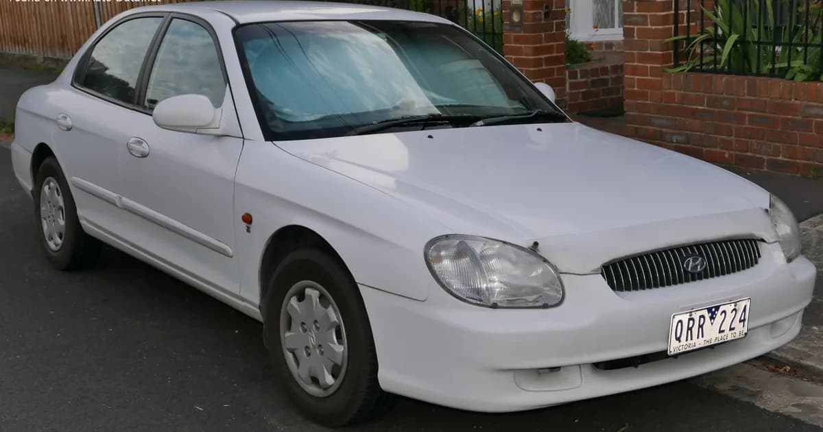 Hyundai Sonata IV (EF) (1998–2001)