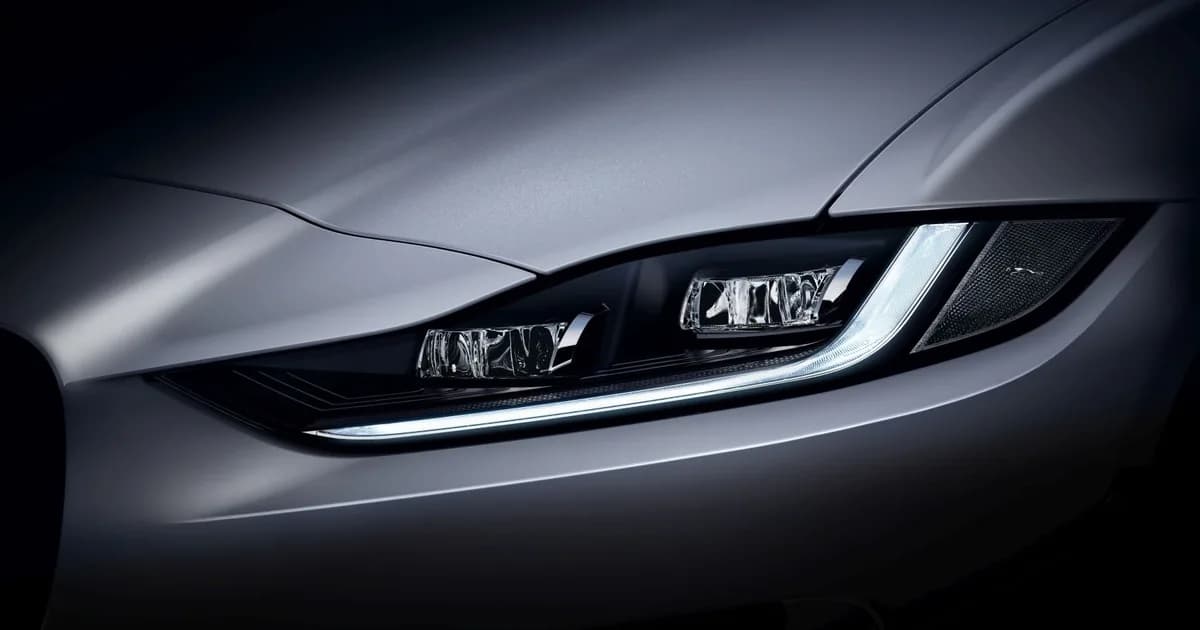Jaguar XE (X760, Facelift 2020) (2020–2024)
