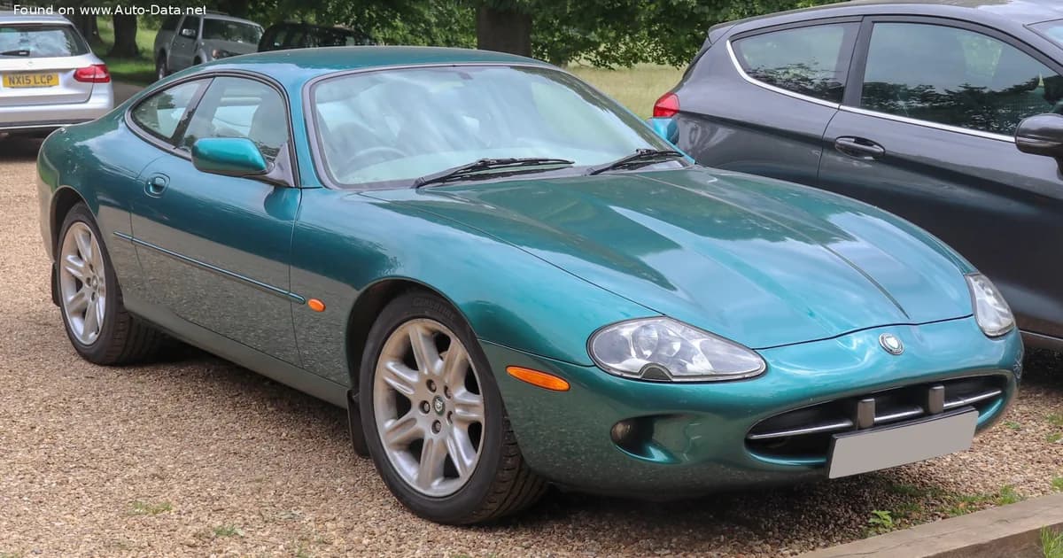 Jaguar XK Coupe (X100) (1996–2005)