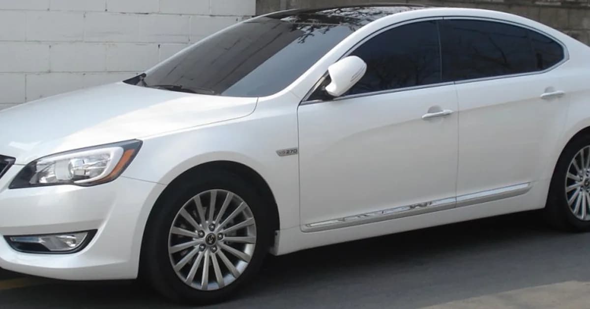 Kia Cadenza I (2009–2013)