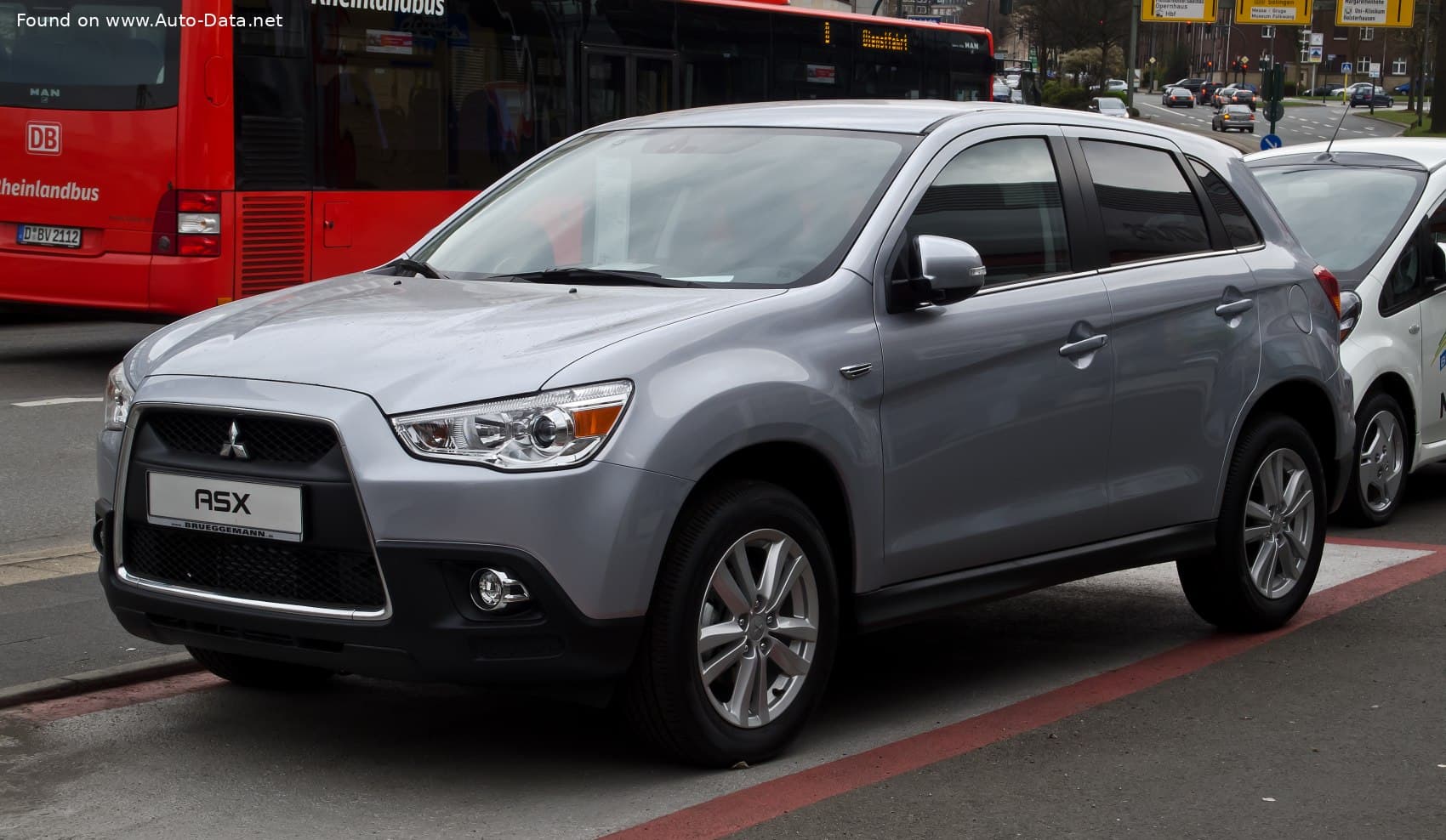 Mitsubishi ASX I (2010–2012)