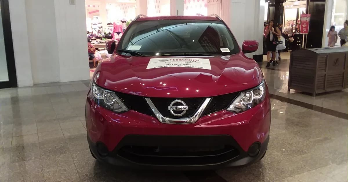 Nissan Rogue Sport (2017–2020)