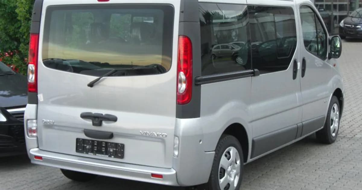 Opel Vivaro A Facelift 2006 (2006–2013)