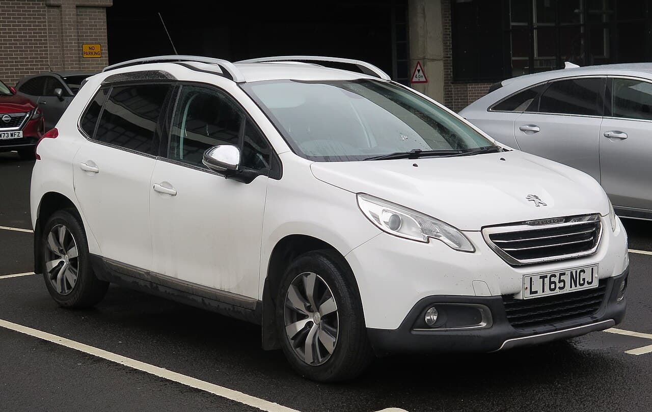 Peugeot 2008 Phase 1 (2008–2015)