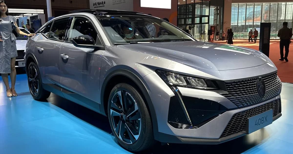 Peugeot 408 X (crossover) (2023–Heute)