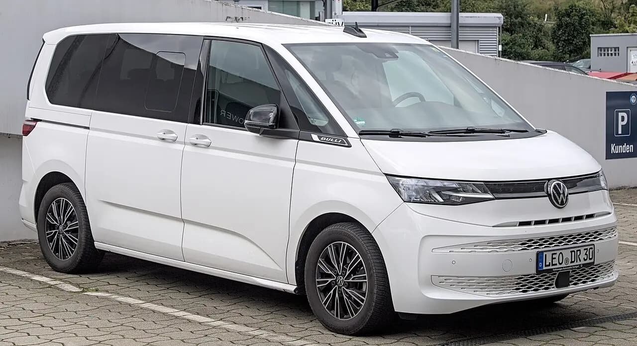 Volkswagen Multivan (T5, facelift 2009) Long (2009–2015)
