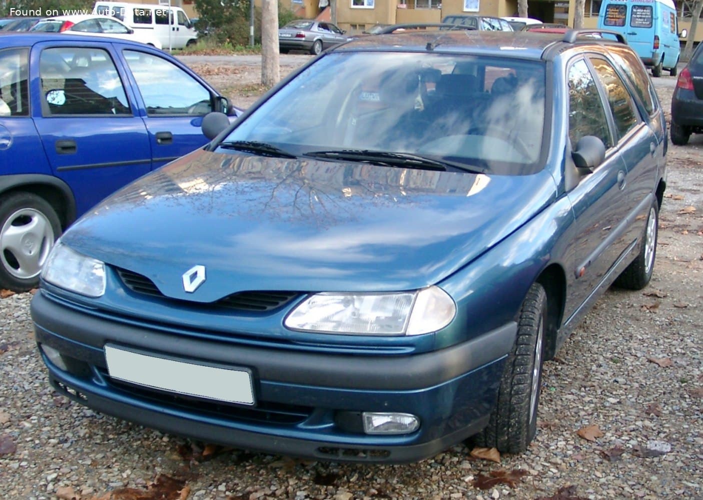Renault Laguna Phase 1 Grandtour (1995–2001)