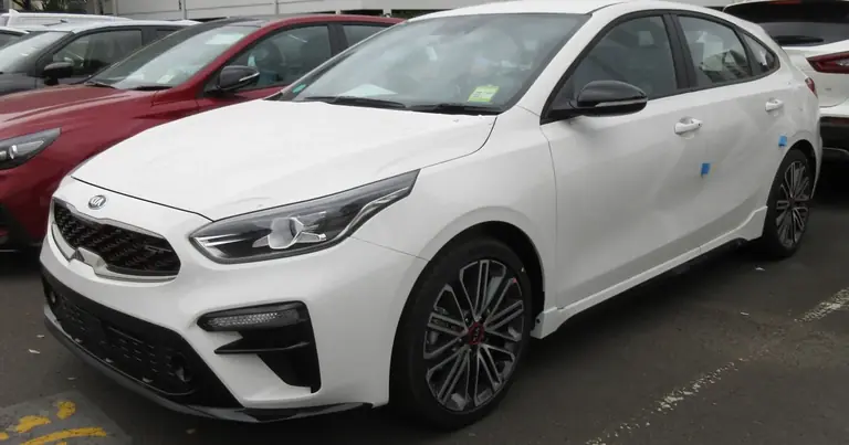 Kia Cerato IV Hatchback (2018-2021)