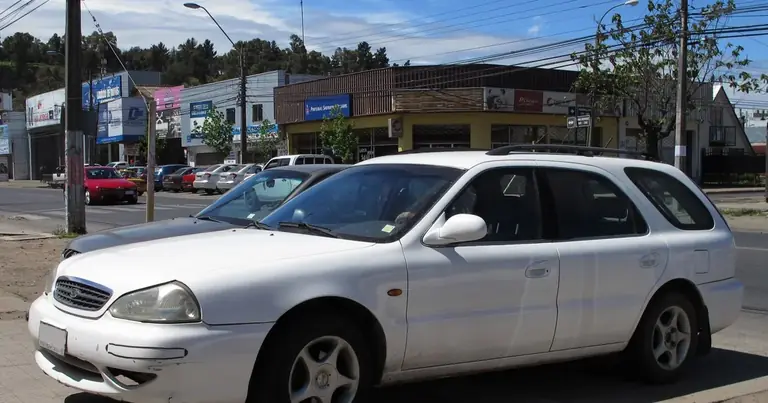 Kia Clarus Combi (GC) (1998-2001)