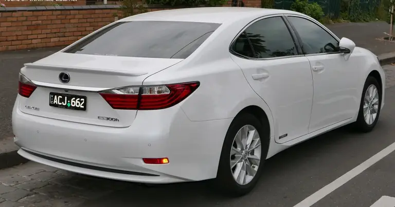Lexus ES VI (XV60) (2012-2015)