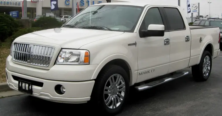 Lincoln Mark LT (facelift 2006) Long Bed