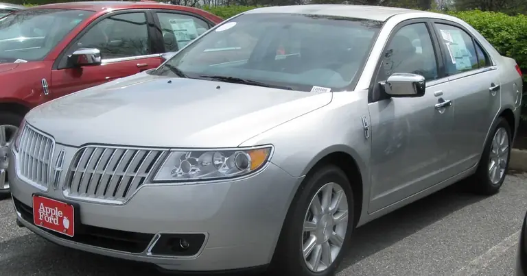 Lincoln MKZ I (facelift 2010) (2010-2012)