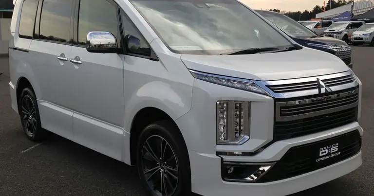 Mitsubishi Delica (D5, facelift 2019) (2019-Heute)