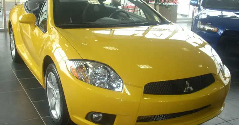 Mitsubishi Eclipse Spyder IV (4G, facelift 2009) (2009-2011)