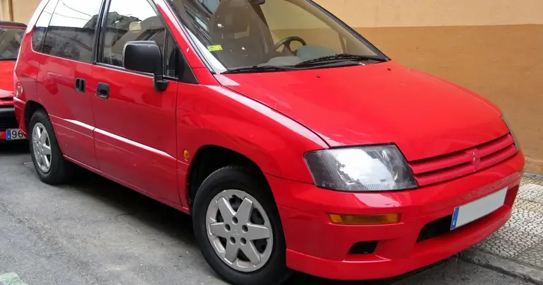 Mitsubishi Space Runner (N50) (1999-2002)